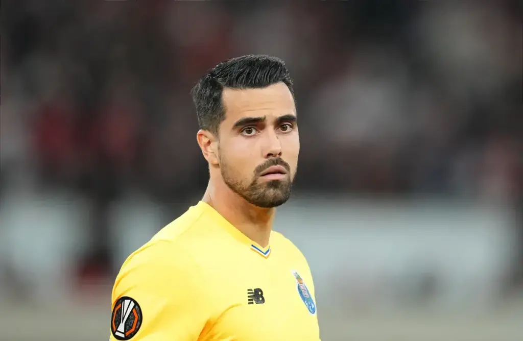 Chelsea rule out £51m Diogo Costa move as goalkeeper plan emerges