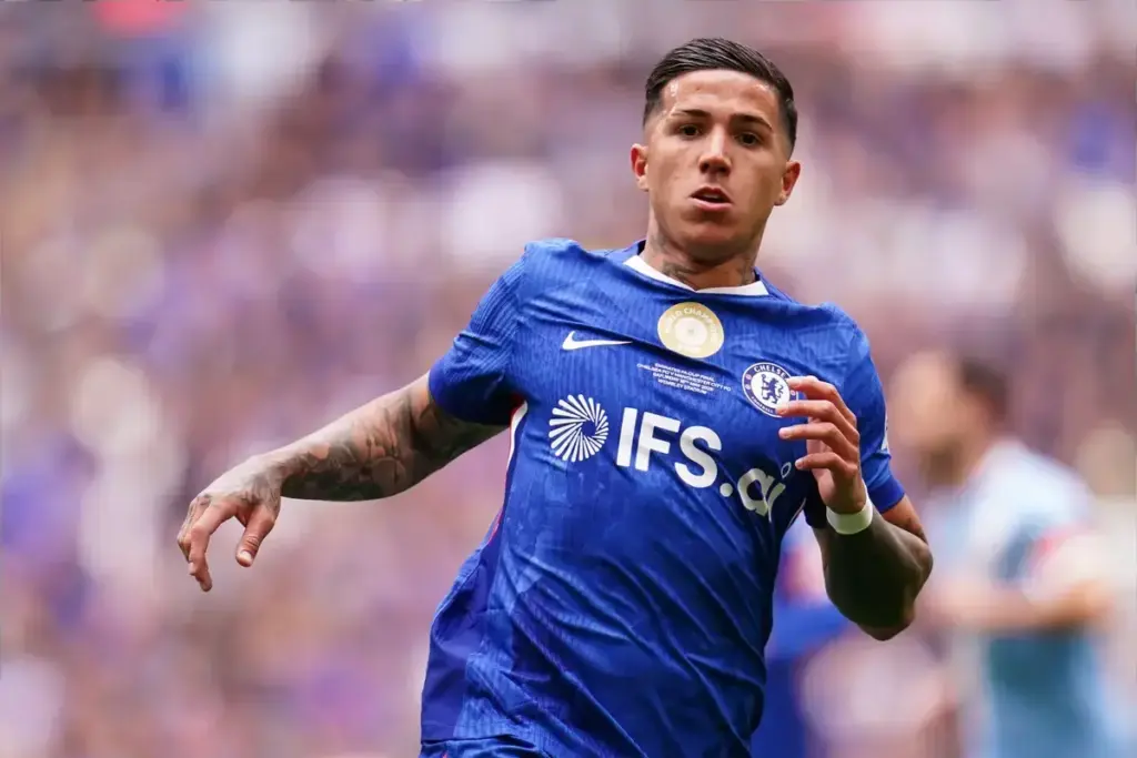 Chelsea set Friday 5pm deadline for £120m Enzo Fernandez offers