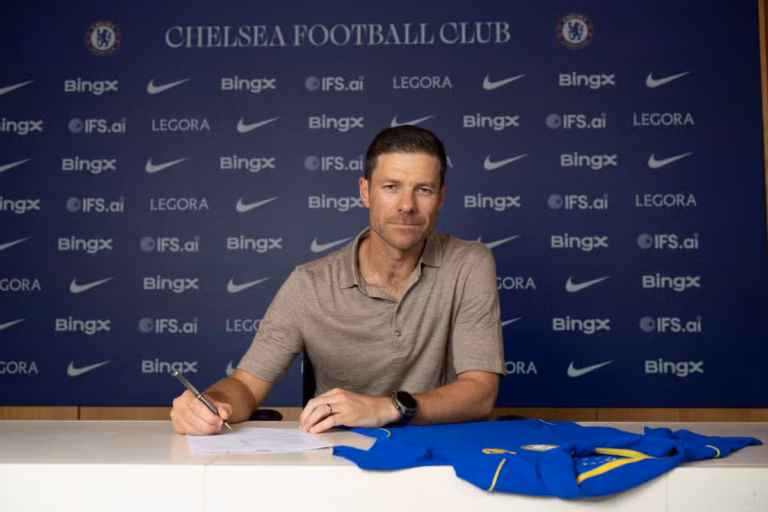 Xabi Alonso Sends Chelsea Players First Message As New Era Begins
