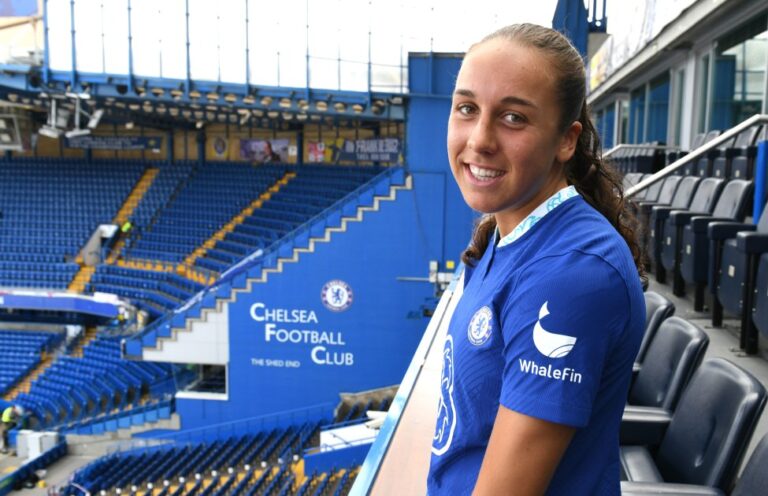 Chelsea officially announce permanent transfer for England defender