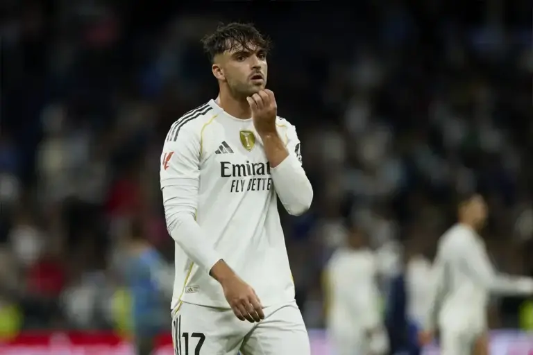 Chelsea rejected by Real Madrid star after transfer approach