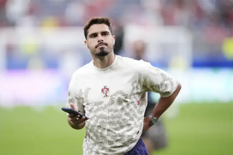 Pedro Neto Prepares For Massive World Cup Clash Against Spain