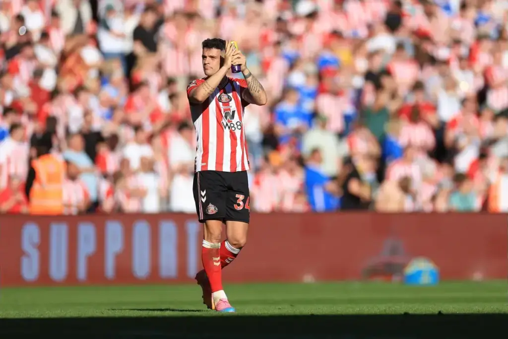 Chelsea Granit Xhaka Transfer Blocked As Sunderland Refuse Sale