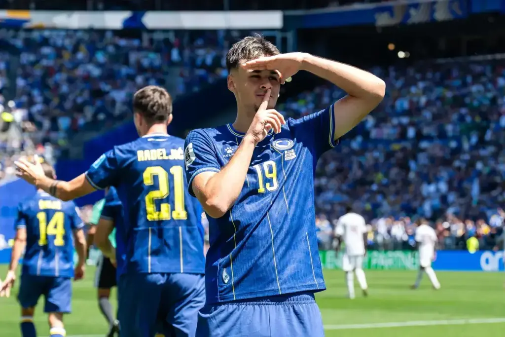 Chelsea lead race to sign £30m World Cup wonderkid