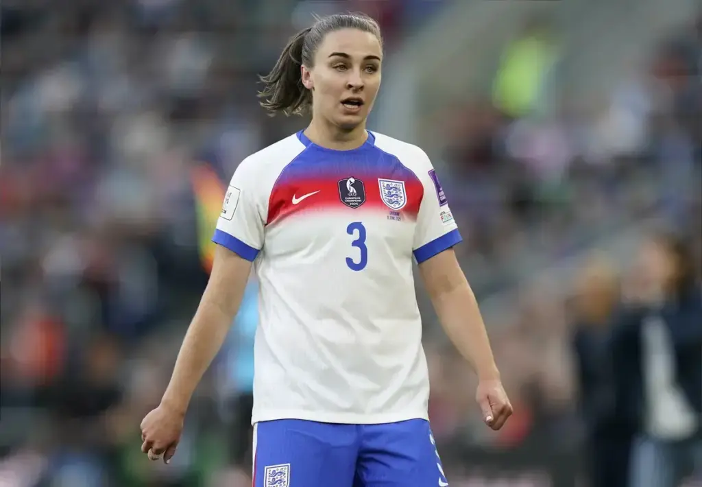 Niamh Charles leaves Chelsea for Manchester City in £500k deal as Sonia Bompastor reshapes left side