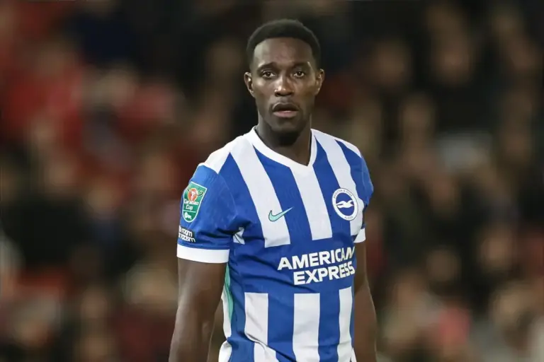 ‘He needs to play’ – Paul Merson raises Danny Welbeck Chelsea concern