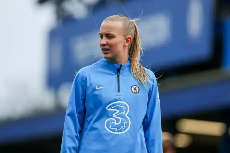 ‘Ready to go’ – Aggie Beever-Jones sends Chelsea rivals warning