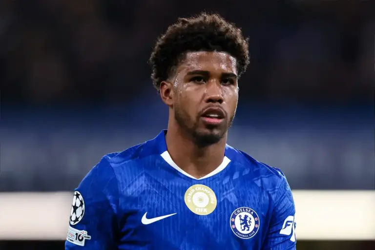 Manchester United Progress Andrey Santos Talks With Chelsea
