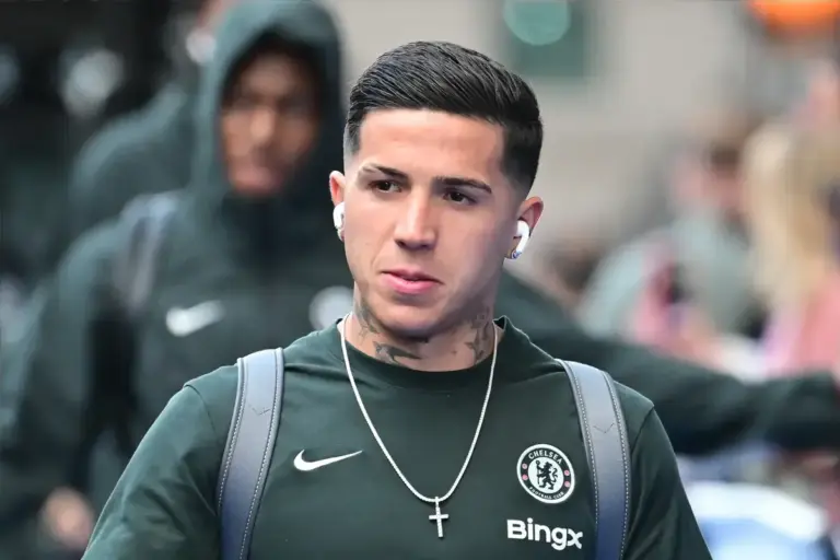 Real Madrid Denial Puts Enzo Fernandez Pressure Back On Chelsea