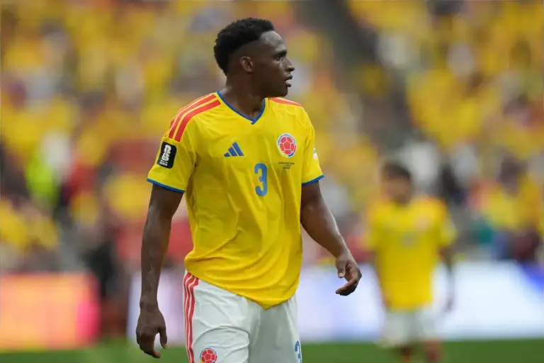 Chelsea handed Jhon Lucumi boost as €25m defender makes transfer choice