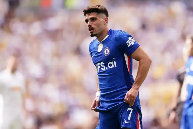 Chelsea make stunning £100m Pedro Neto call after Xabi Alonso surprise