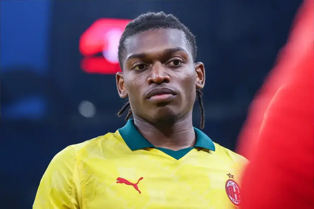 Chelsea offered £34m Pedro Neto replacement as £100m decision looms