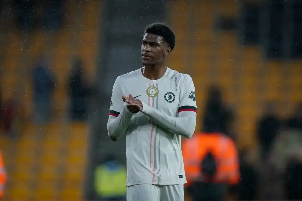 Chelsea face shock Josh Acheampong U-turn as Lampard plots raid