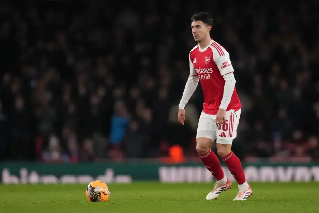 Chelsea identify Arsenal star as €140m Enzo replacement plan emerges