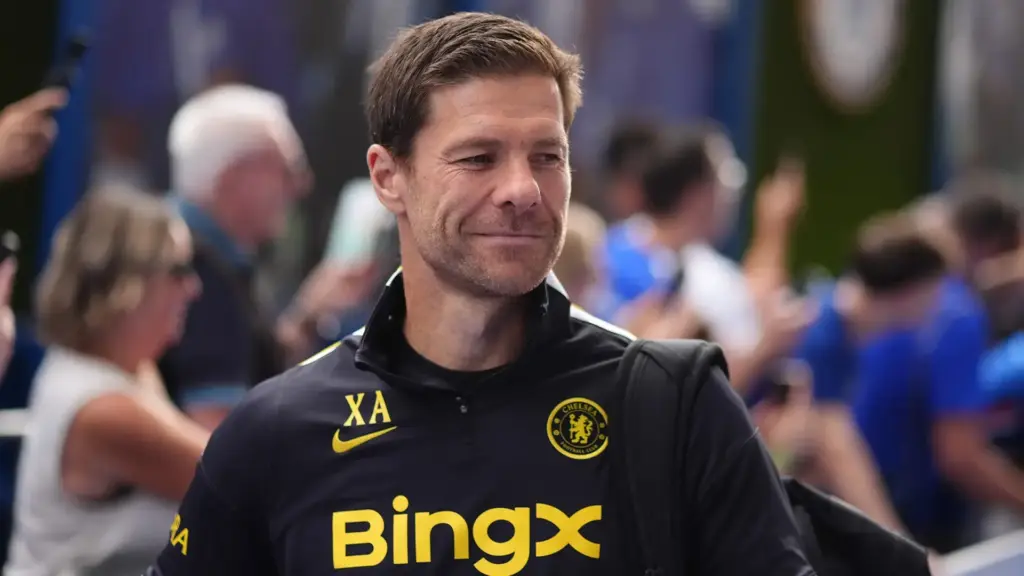 Xabi Alonso reacts during Chelsea’s Premier League draw with Hull City