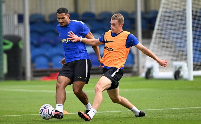 Chelsea turn to bizarre training method before Arsenal showdown