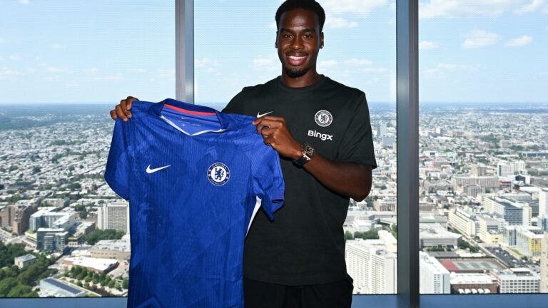 Jamie Gittens suffers Chelsea injury blow with England U21s