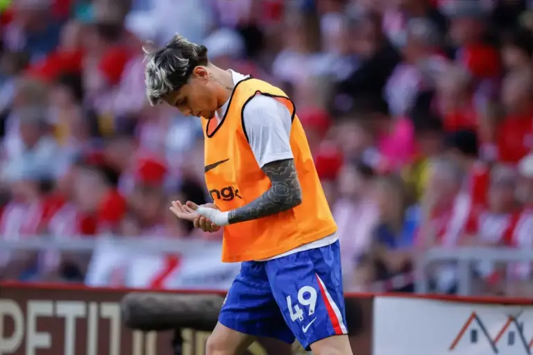 Unai Emery makes honest Alejandro Garnacho admission after difficult Villa start