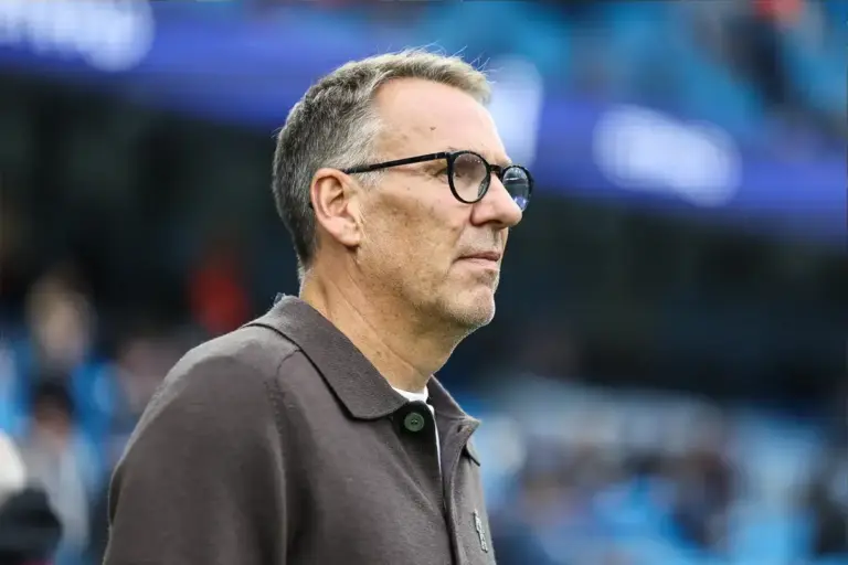 Paul Merson says Chelsea chiefs ‘should be knighted’ after summer sales