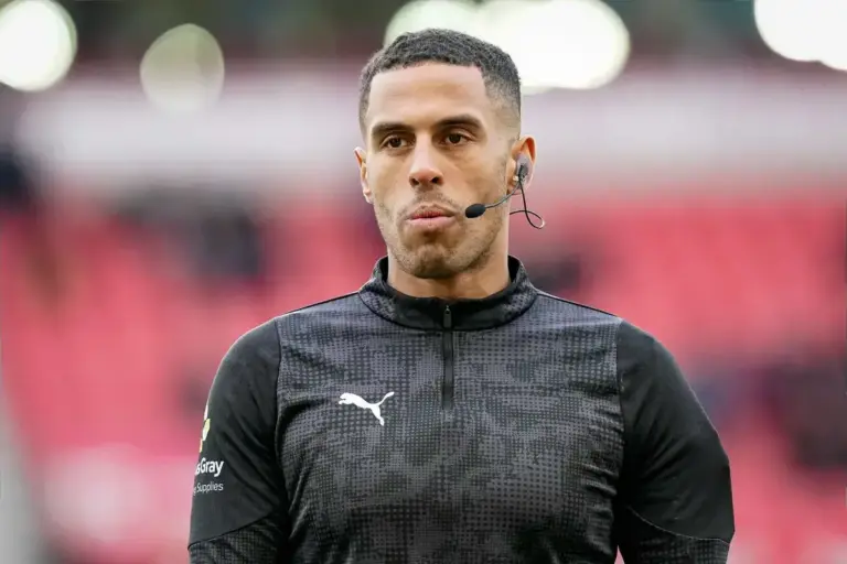 Chelsea vs Hull referee confirmed with Michael Oliver on VAR