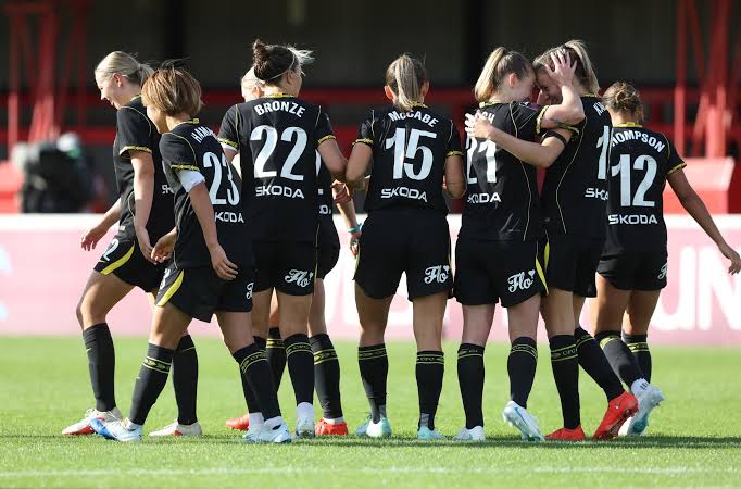 Chelsea Women beat West Ham to make it SIX clean sheets in a row