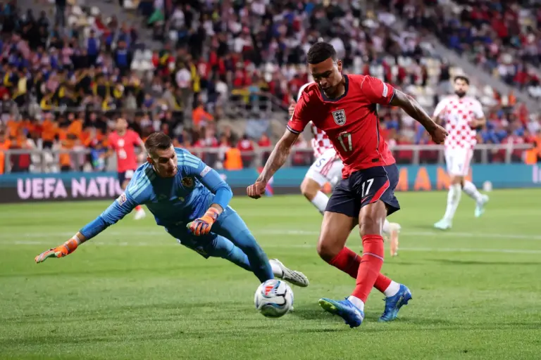 Chelsea’s Morgan Rogers rounds keeper to score as England crush Croatia in SEVEN-goal rout